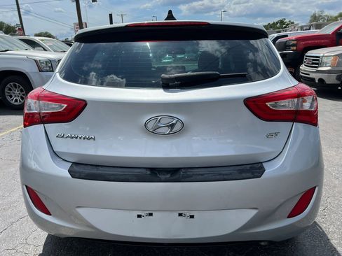 Used 2016 Hyundai Elantra GT w/ Option Group 03 FWD image 6