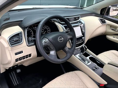 Certified 2024 Nissan Murano Platinum w/ Cargo Package image 17