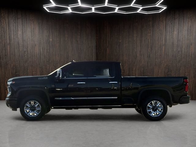 Used 2024 Chevrolet Silverado 2500 High Country w/ High Country Premium Package AWD/4WD image 68