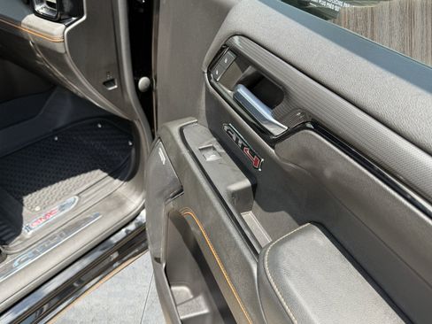 Used 2024 GMC Sierra 1500 AT4 image 47