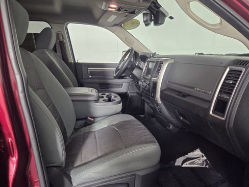 Used 2017 RAM 1500 Big Horn RWD image 33