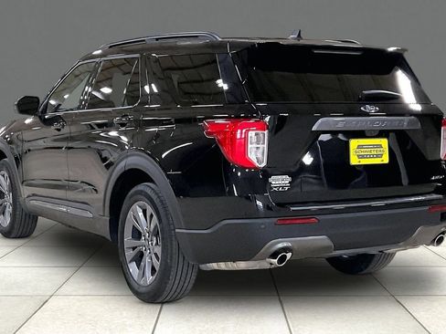 Certified 2024 Ford Explorer XLT w/ Equipment Group 202A AWD/4WD image 11