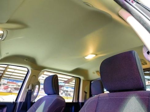 Used 2019 RAM 3500 Tradesman image 31