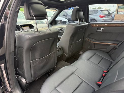 Used 2011 Mercedes-Benz E 350 4MATIC Sedan image 22
