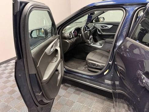 Used 2020 Chevrolet Blazer LT FWD image 14