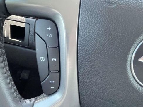 Used 2012 Chevrolet Tahoe LT w/ Luxury Package RWD image 21