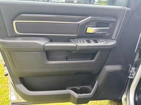 New 2026 RAM 2500 Big Horn AWD/4WD image 11