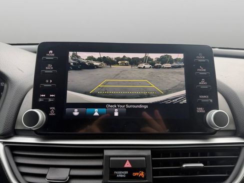 Used 2021 Honda Accord Sport image 25