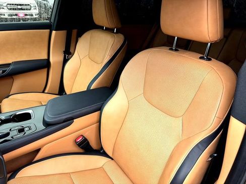 Used 2024 Lexus RZ 300e Premium image 10