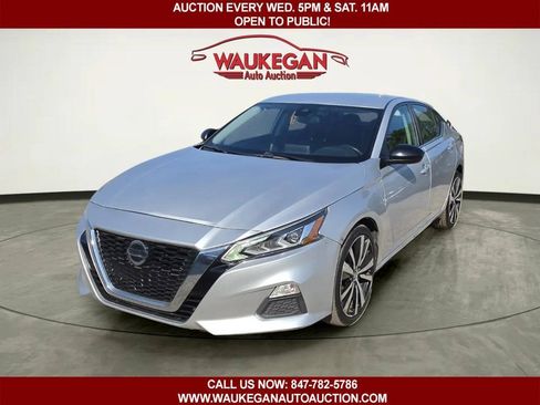Used 2021 Nissan Altima 2.5 SR AWD/4WD image 1