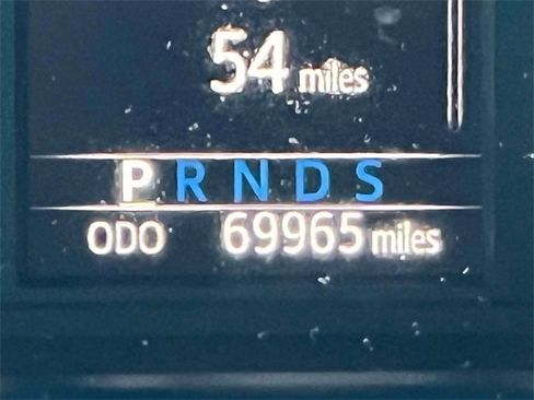 Used 2018 Toyota Sequoia SR5 image 31