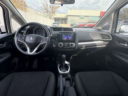 Used 2017 Honda Fit EX image 9