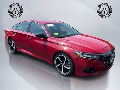 Used 2022 Honda Accord Sport image 3
