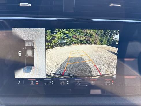 Certified 2025 GMC Sierra 2500 AT4 AWD/4WD image 31