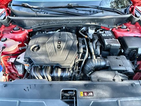 Used 2022 Hyundai Tucson Limited w/ Cargo Package image 9