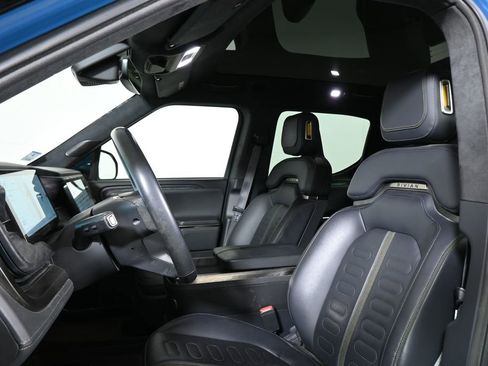 Used 2022 Rivian R1T Launch Edition image 13