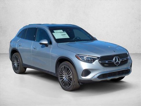 Used 2026 Mercedes-Benz GLC 300 image 7