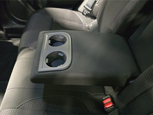 Used 2023 Subaru Outback Premium image 16