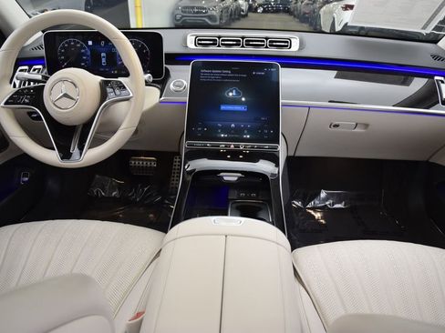 Certified 2022 Mercedes-Benz S 500 4MATIC image 20