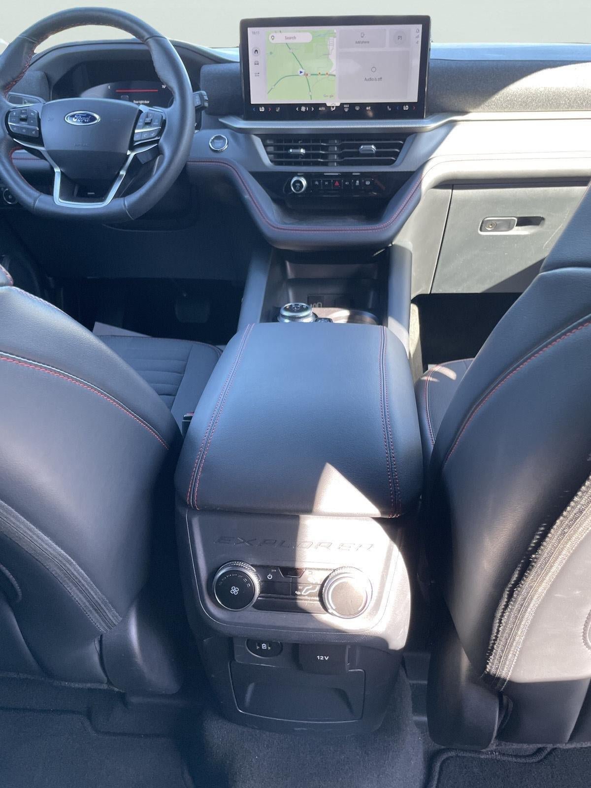 Used 2026 Ford Explorer ST-Line AWD/4WD image 13