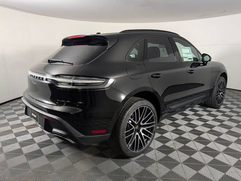 New 2026 Porsche Macan AWD/4WD image 7