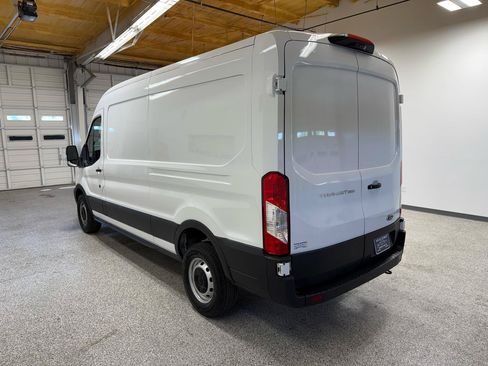 Used 2023 Ford Transit 250 Medium Roof RWD image 2