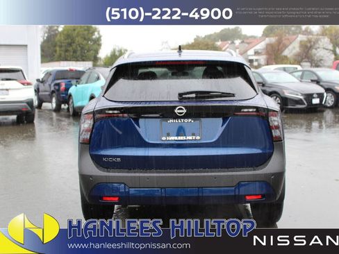New 2026 Nissan Kicks SV image 8