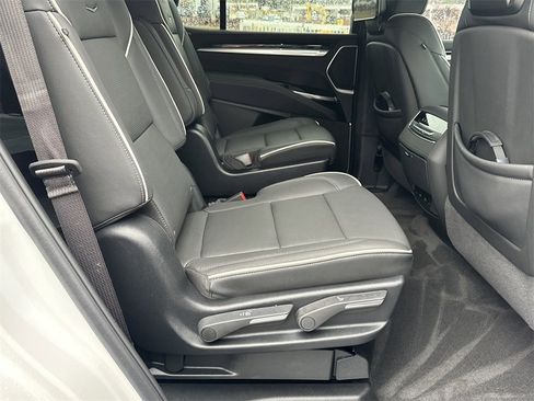 Certified 2025 Cadillac Escalade Sport w/ Touring Package image 19