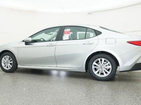 New 2026 Toyota Camry LE image 20