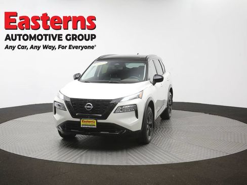 Used 2023 Nissan Rogue SV w/ SV Premium B Package AWD/4WD image 55