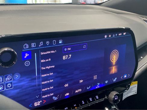 New 2025 Chevrolet Blazer EV LT image 8