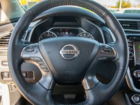 Used 2022 Nissan Murano SL w/ SL Moonroof Package image 17