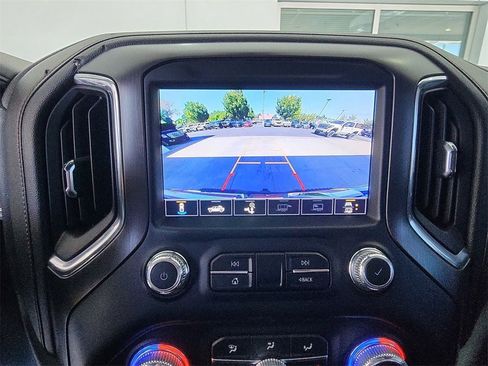 Certified 2022 GMC Sierra 2500 AT4 w/ Gooseneck/5TH Wheel Package image 15