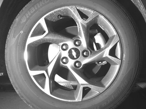 Used 2025 Chevrolet Trax LT w/ LT Convenience Package FWD image 13