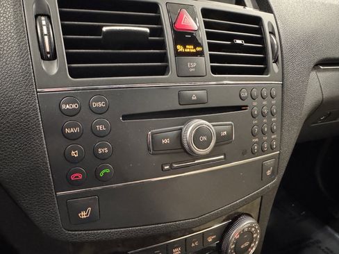 Used 2008 Mercedes-Benz C 350 Sport image 8