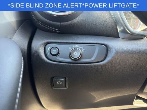 Used 2023 Chevrolet Blazer LT w/ Convenience Package image 36