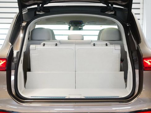 New 2027 Mercedes-Benz EQS 400 4MATIC SUV image 35