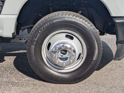 Used 2025 Ford F350 XL image 20