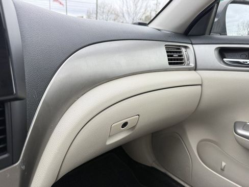 Used 2010 Subaru Impreza 2.5i image 25