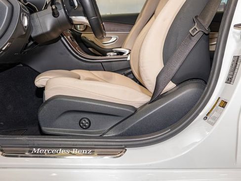 Used 2021 Mercedes-Benz C 300 4MATIC Sedan image 15