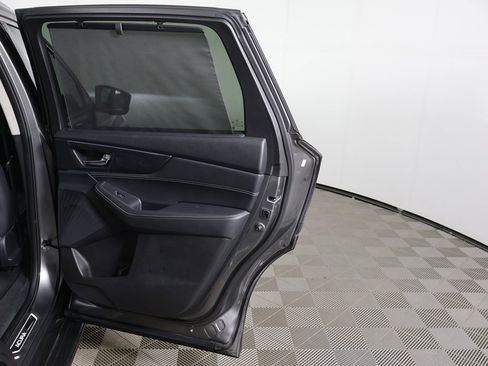 Used 2024 Acura MDX SH-AWD w/ Advance Package image 28