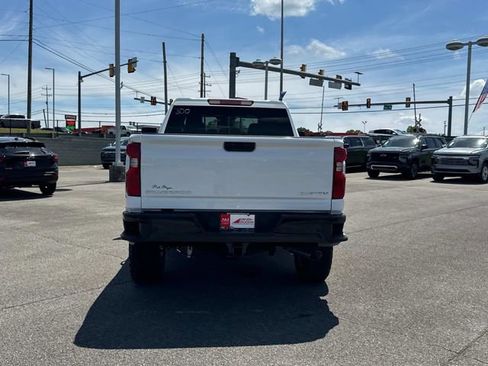New 2026 Chevrolet Silverado 2500 Custom w/ Custom Value Package AWD/4WD image 5