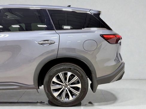 Used 2023 INFINITI QX60 Pure image 4
