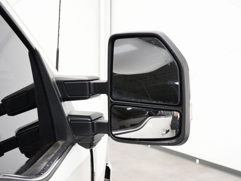 Used 2021 Ford F250 Platinum image 41