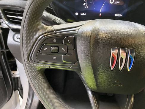Used 2025 Buick Envista Preferred FWD image 30