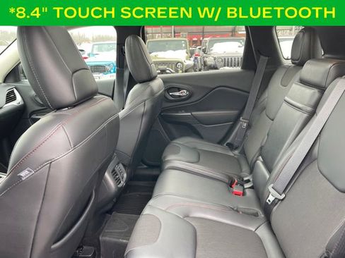 Used 2017 Jeep Cherokee Trailhawk w/ Comfort/Convenience Group image 14