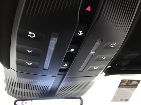 Used 2023 Fisker Ocean Extreme AWD/4WD image 18