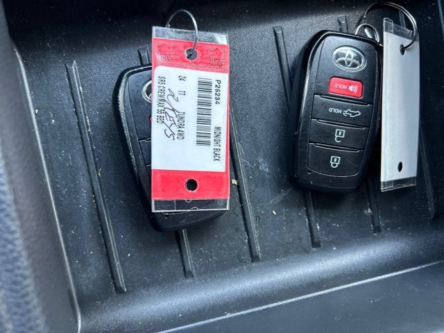 Used 2024 Toyota Tundra SR5 w/ SR5 Convenience Package AWD/4WD image 23
