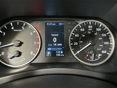 Used 2025 Nissan Sentra S image 31