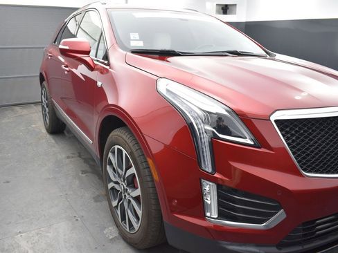 Certified 2023 Cadillac XT5 Sportv w/ Technology Package image 41